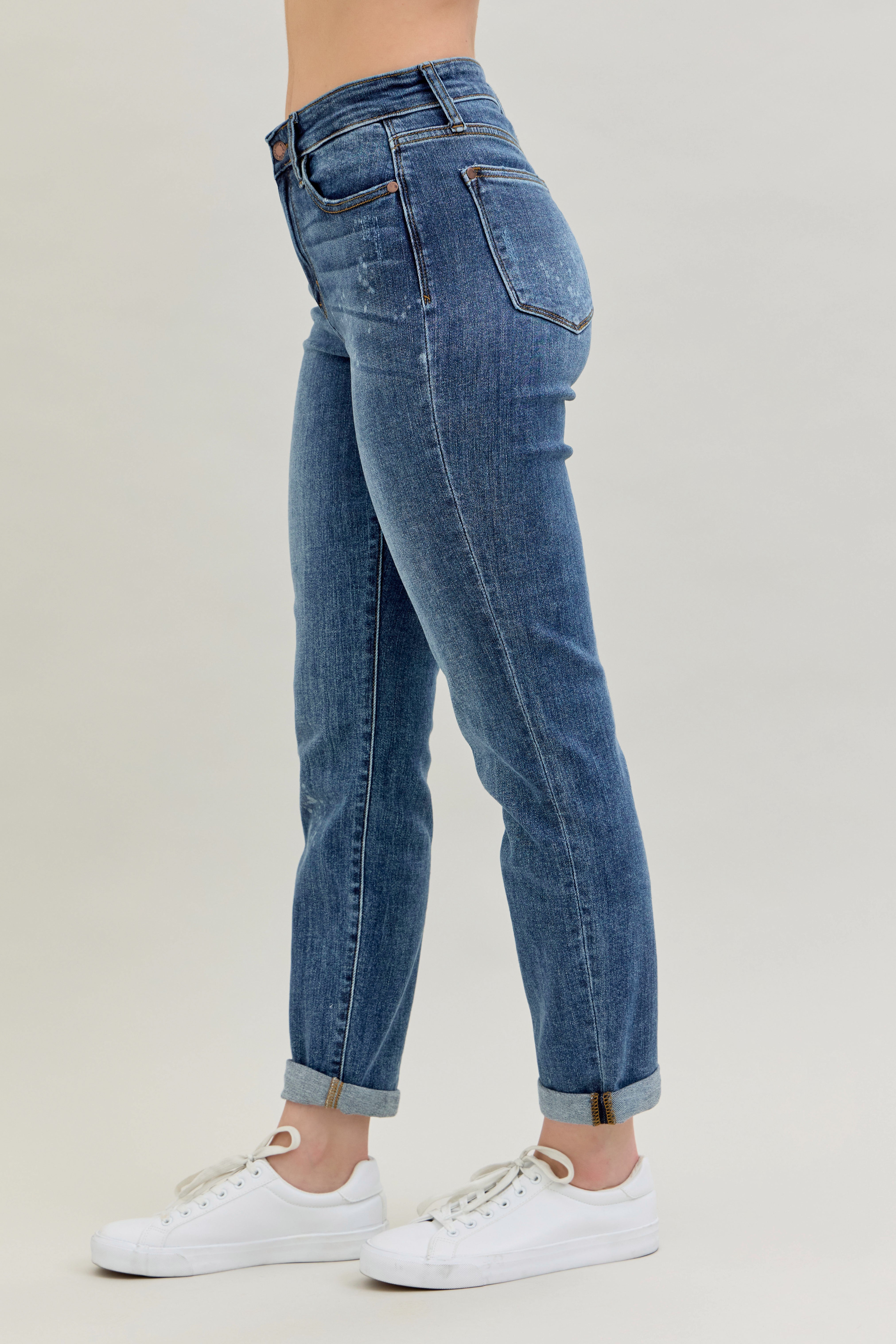 Judy Blue Bleach Splash Boyfriend Jeans