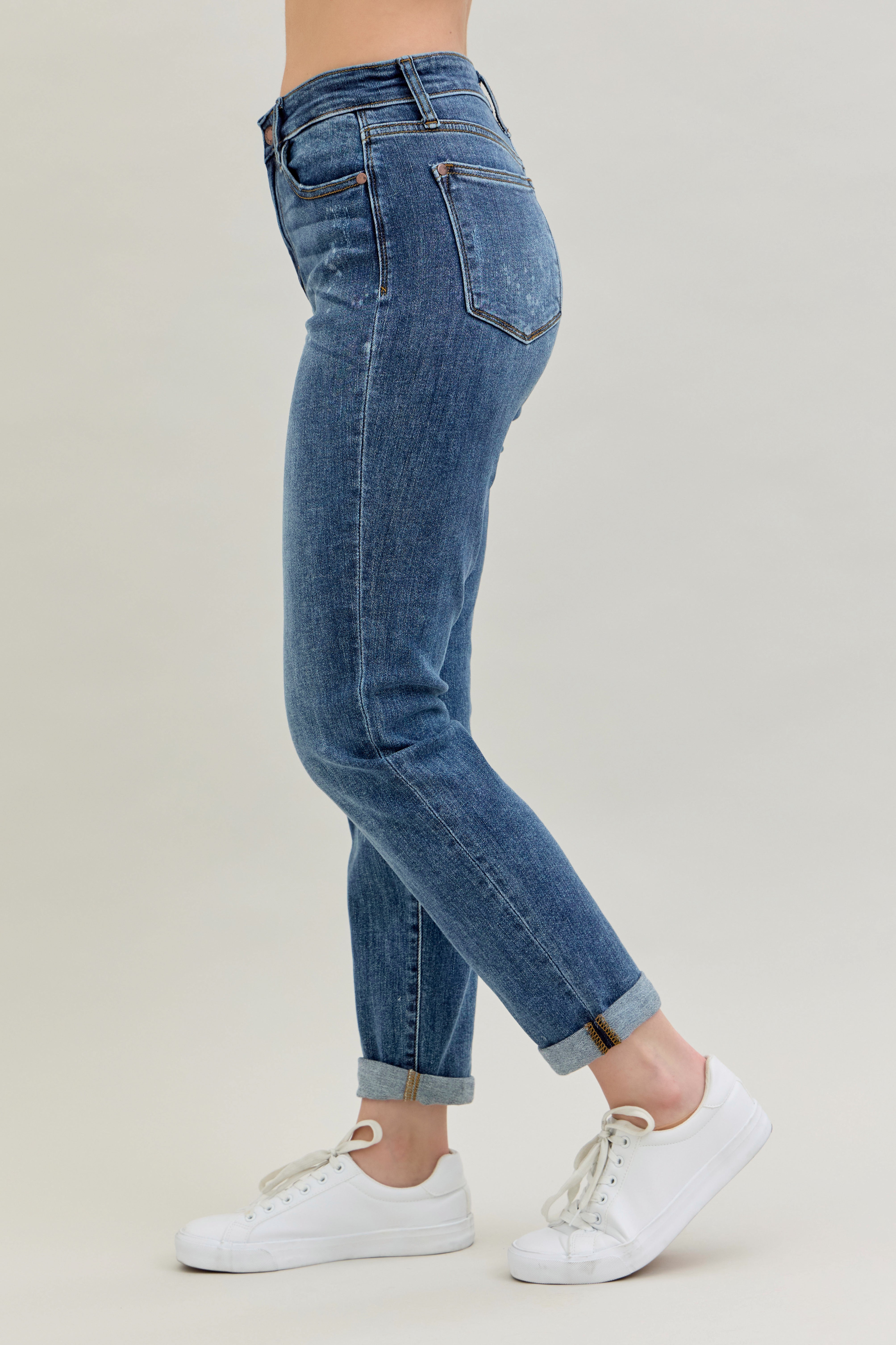 Judy Blue Bleach Splash Boyfriend Jeans