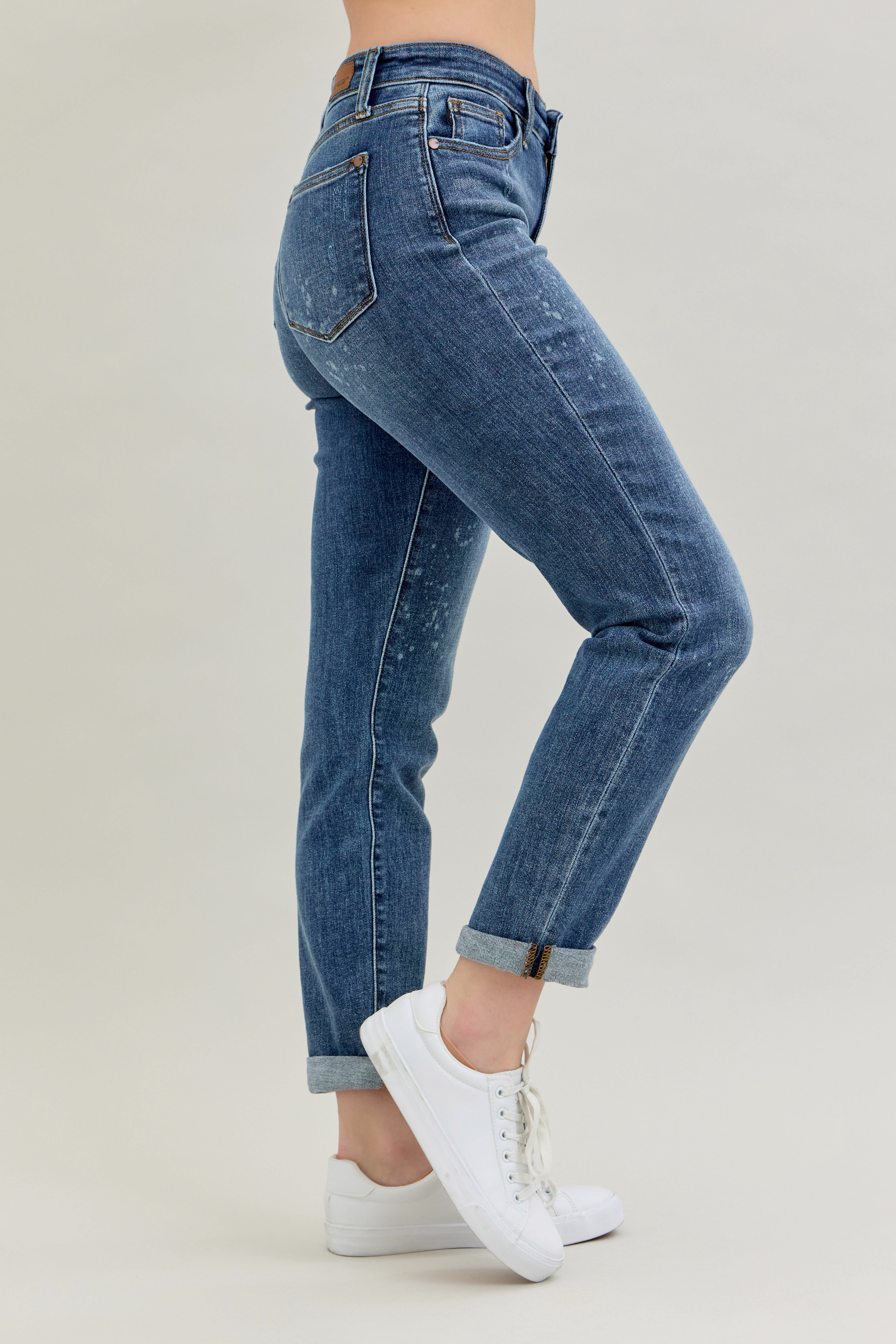 Judy Blue Bleach Splash Boyfriend Jeans