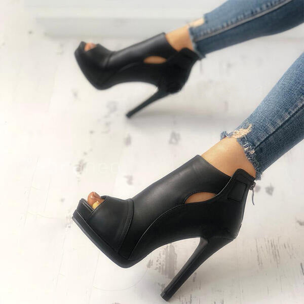 Hollow Square Platform Heel