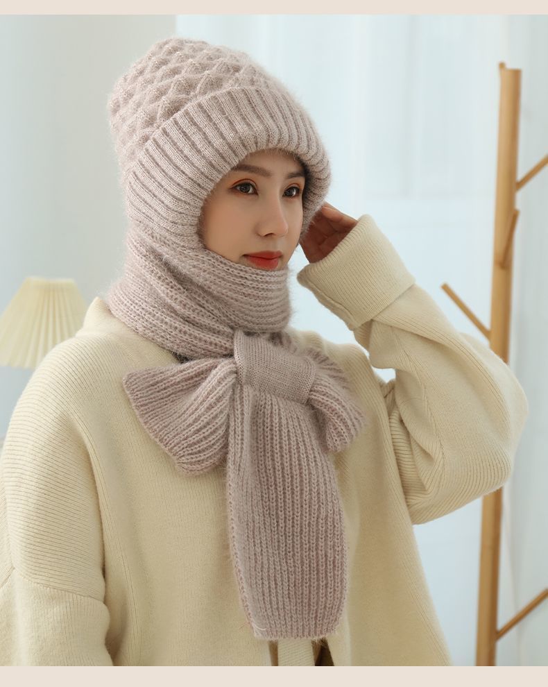 Fleece-lined Scarf And Hat