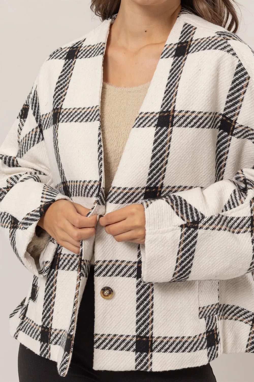 HYFVE Plaid Long Sleeve Jacket With Side Slit Pockets