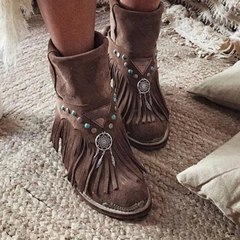 Tassel boots