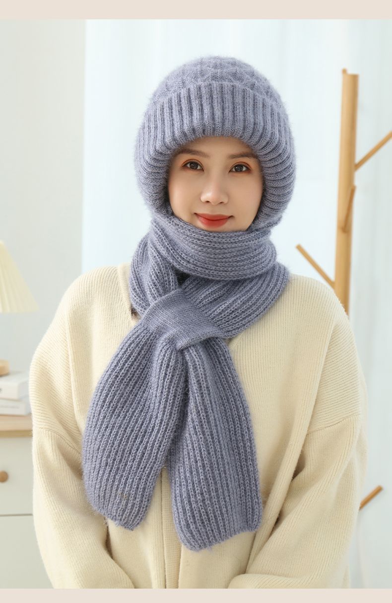 Fleece-lined Scarf And Hat