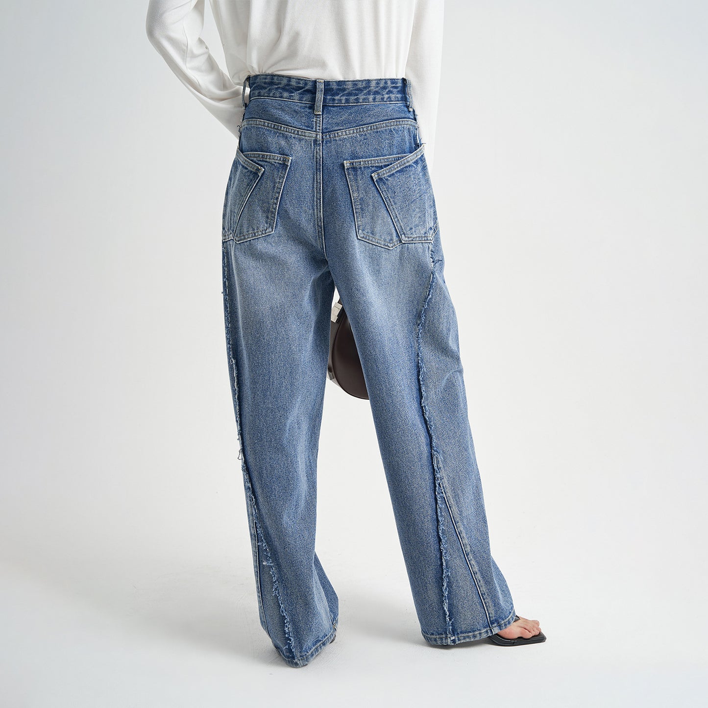 High-end Blue Washed Loose Jeans