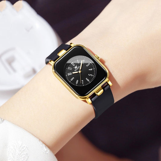 Simple Trendy Silicone Band Quartz Watch