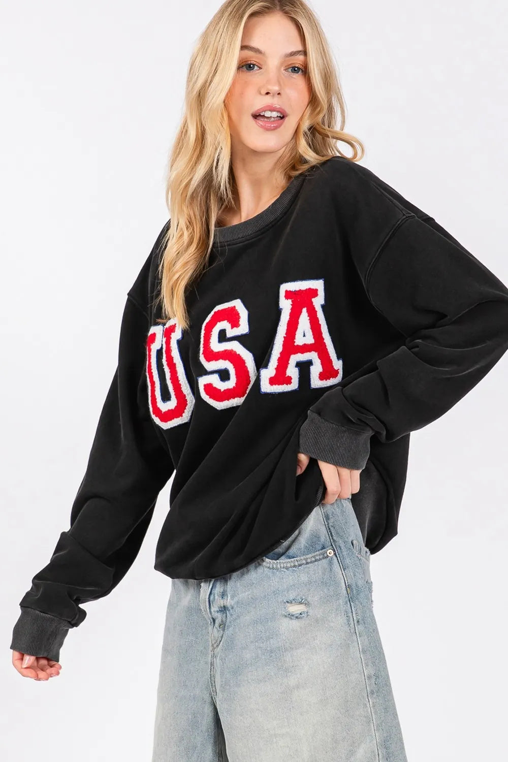 SAGE FIG USA Letter Patch Round Neck Sweatshirt